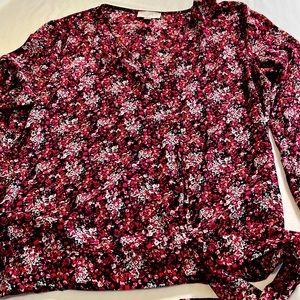 Loft 100% polyester top